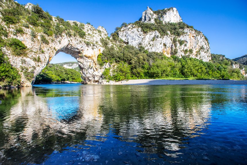 Vivez pleinement: Explorez la vie locale en Ardèche méridionale